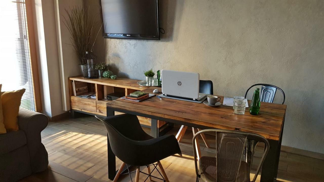 Tamka Chopin Apartment Варшава Экстерьер фото